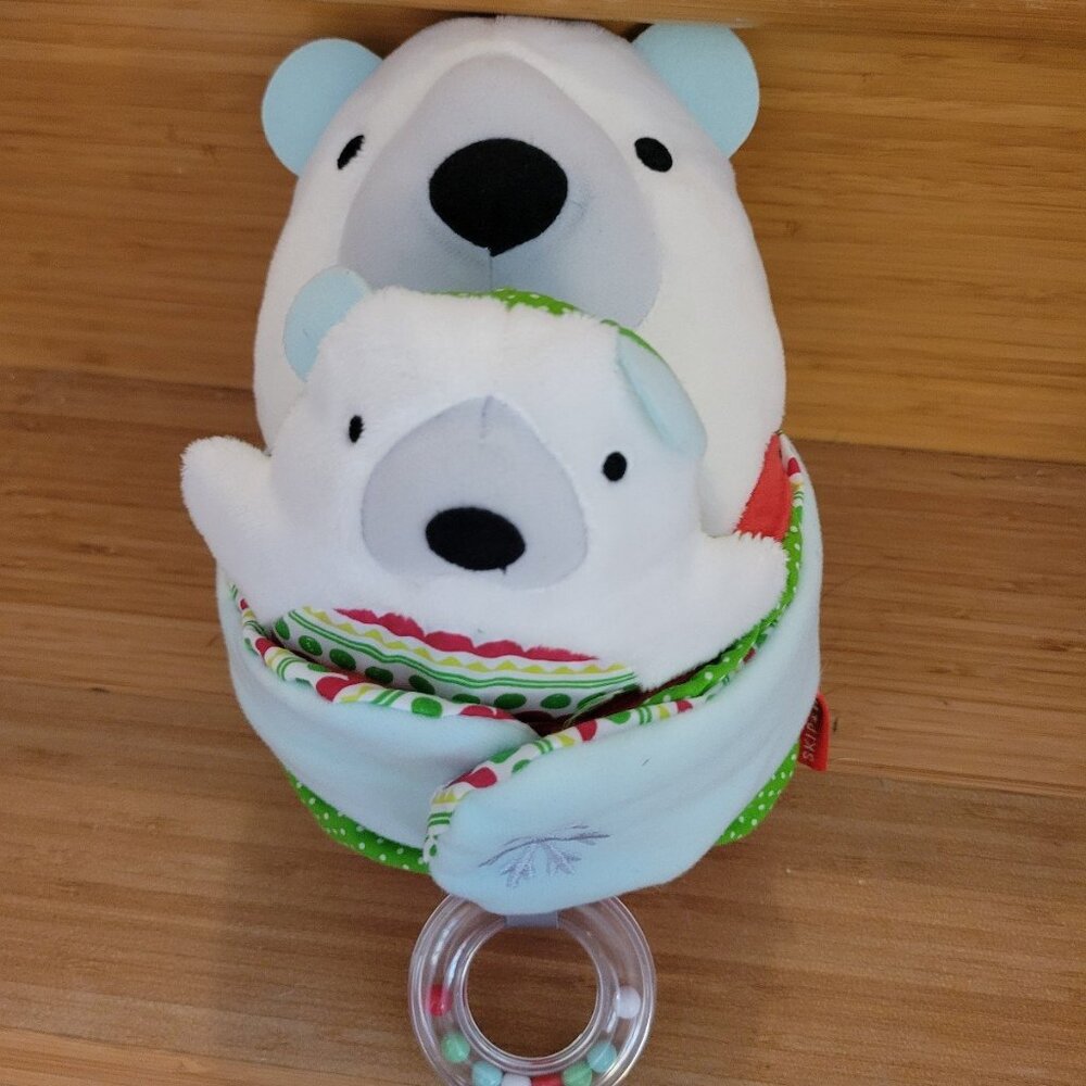 Skip Hop Polar Bear Baby Bear Hug A Bear Rattle/Crinkle Toy Plush Set.